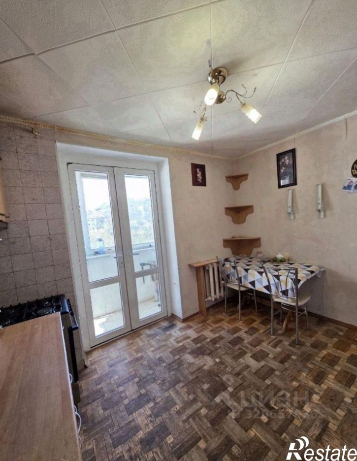 3-комн квартира улица Зои Рухадзе, 25,  д. 25