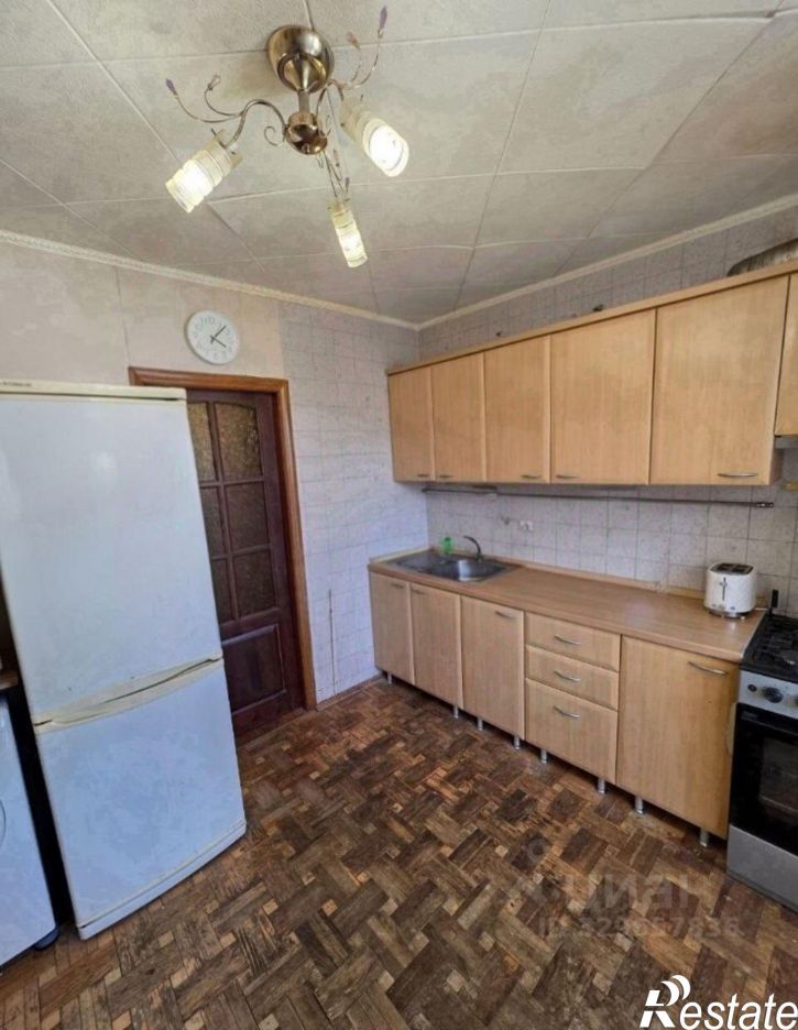 3-комн квартира улица Зои Рухадзе, 25,  д. 25