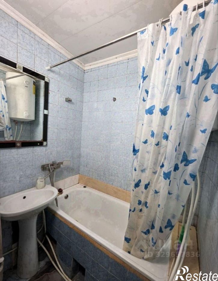 3-комн квартира улица Зои Рухадзе, 25,  д. 25