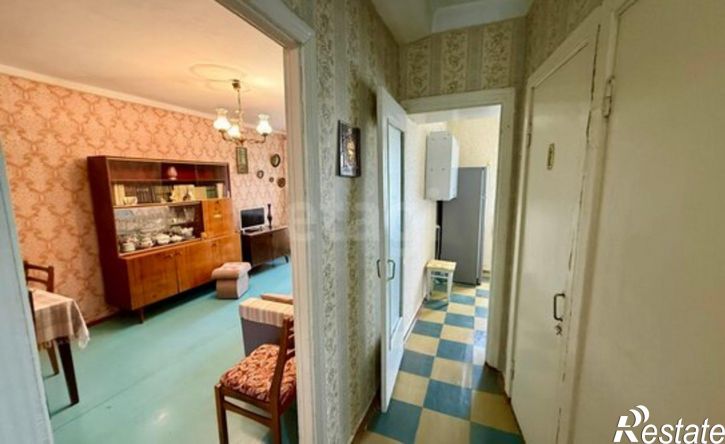2-комн квартира улица 60 лет Октября, 8,  д. 8