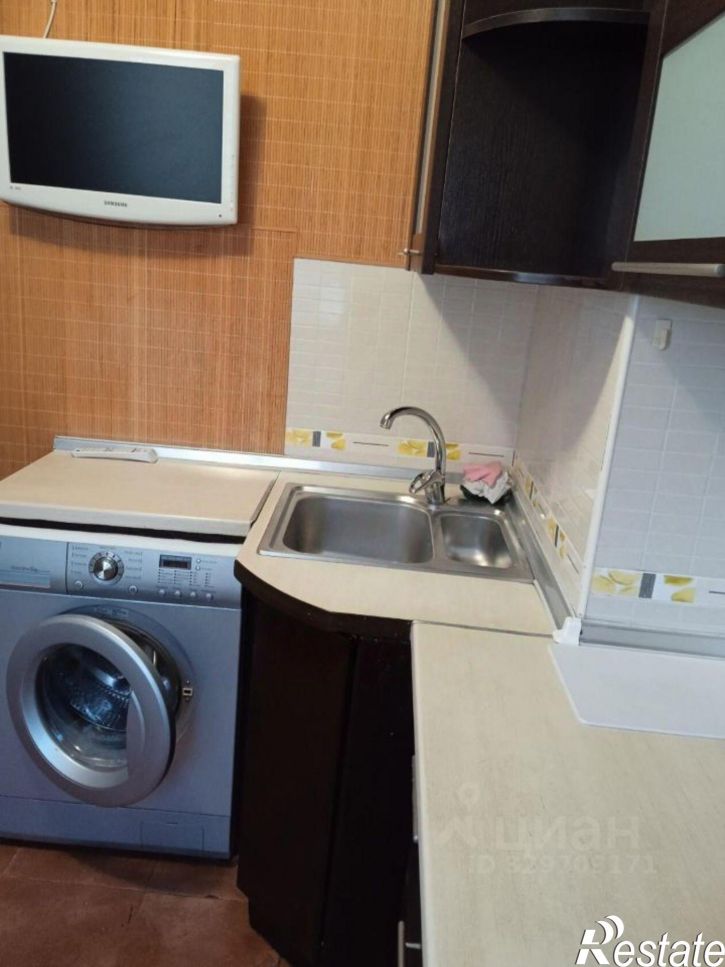 1-комн квартира проспект Победы, 22,  д. 22