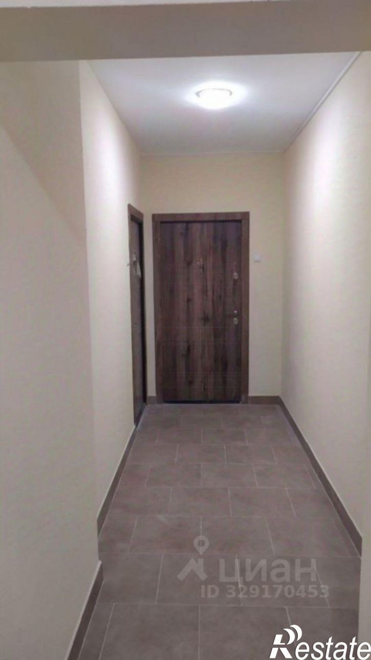 2-комн квартира пр-кт Александра Суворова, 5,  д. 5