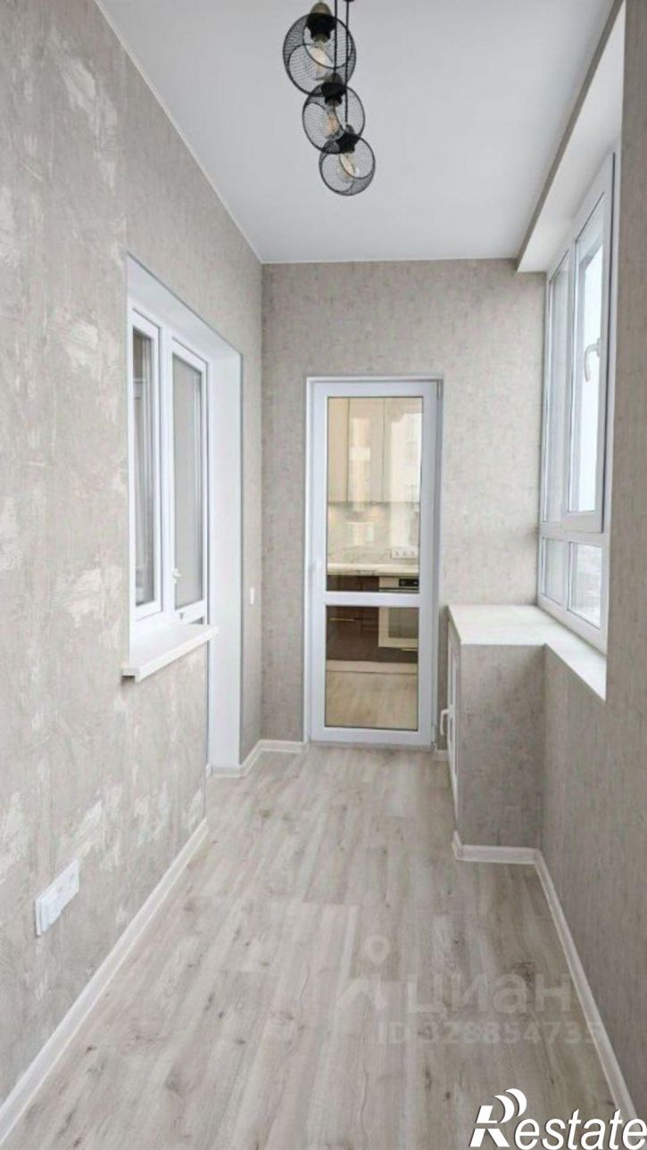2-комн квартира пр-кт Александра Суворова, 101,  д. 101