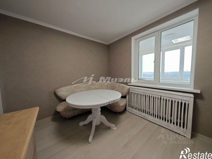 2-комн квартира улица Толстого, 6,  д. 6