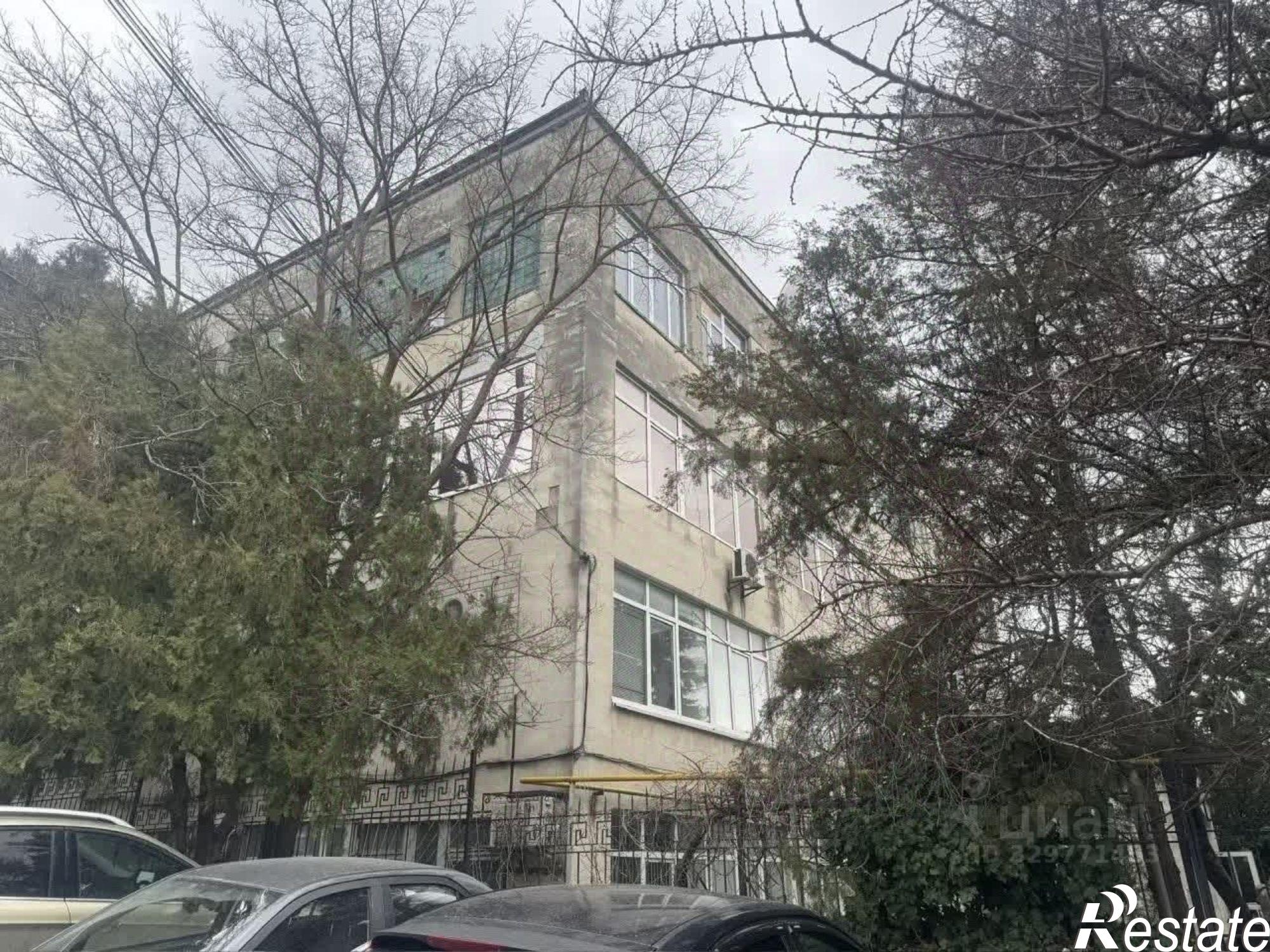 Купить офис, помещение под офис за 120 000 000 рублей на Вишнёвая улица, 103