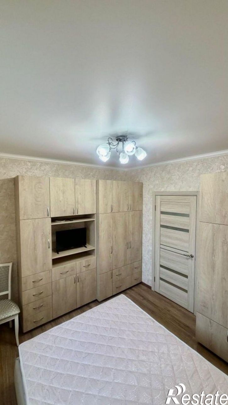 2-комн квартира улица Толстого, 16,  д. 16