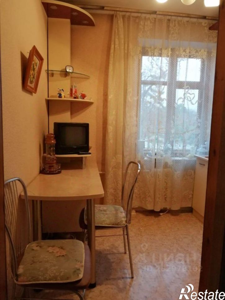 2-комн квартира пр-кт Кирова, 9,  д. 9