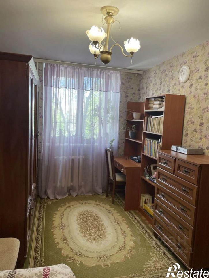 4-комн квартира ул Караимская, 9/10,  д. 9/10
