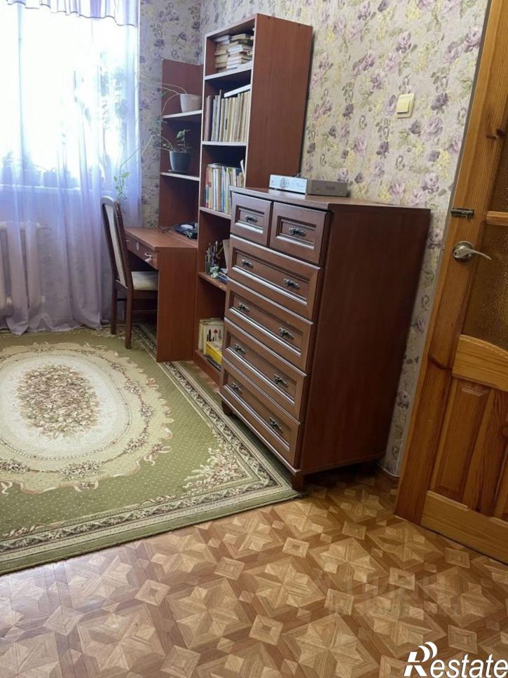 4-комн квартира ул Караимская, 9/10,  д. 9/10