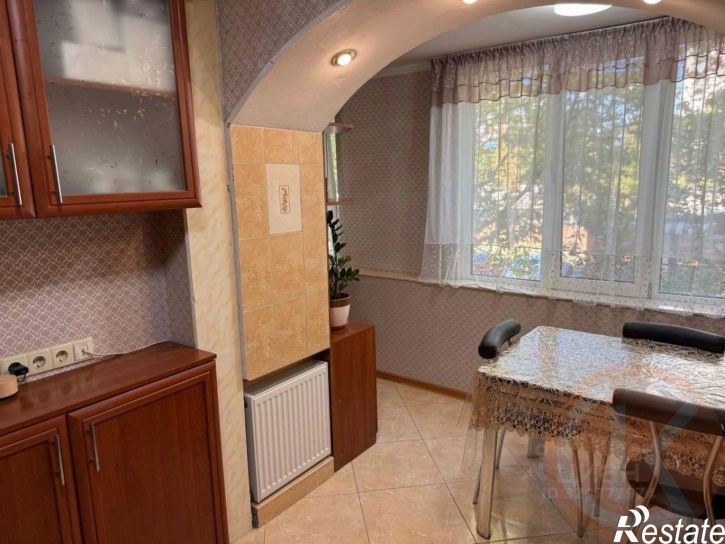 4-комн квартира Киевская улица, 114,  д. 114