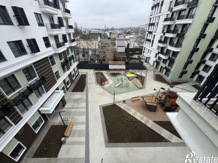 3-комн квартира Караимская улица, 28,  д. 28