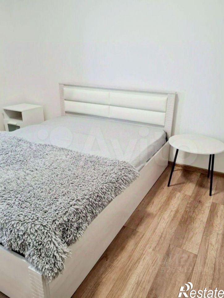 1-комн квартира Проспект Александра Суворова, 107,  д. 107