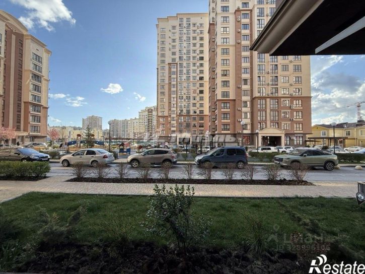 2-комн квартира улица Крымской Весны, 5 к4,  д. 5 к4