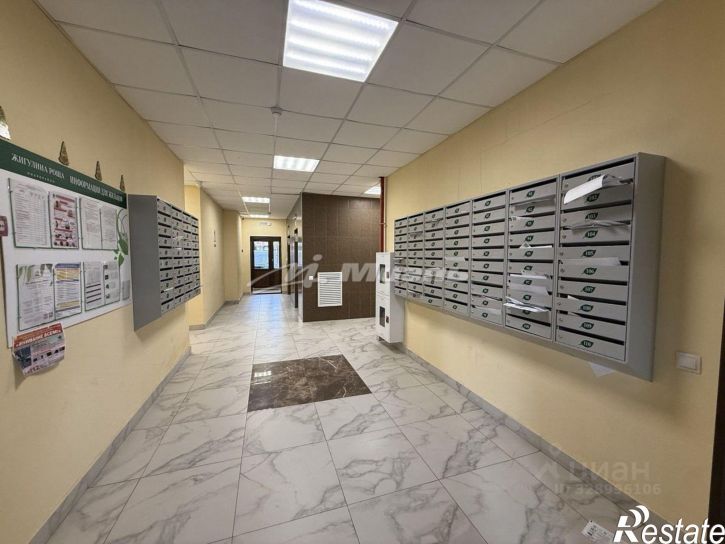2-комн квартира улица Крымской Весны, 5 к4,  д. 5 к4