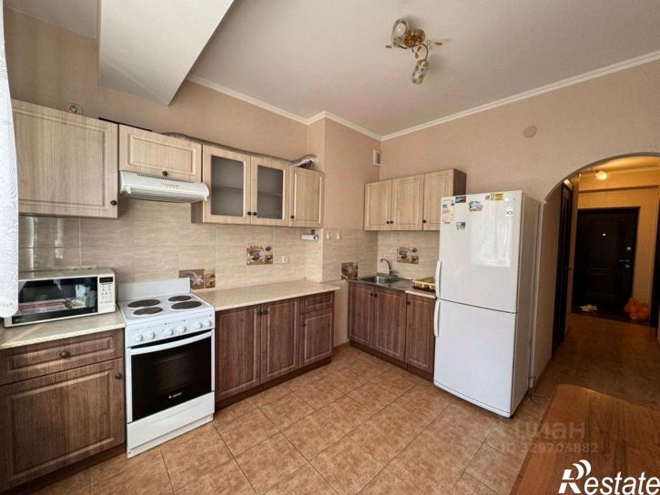 1-комн квартира ул Караманова, 3,  д. 3