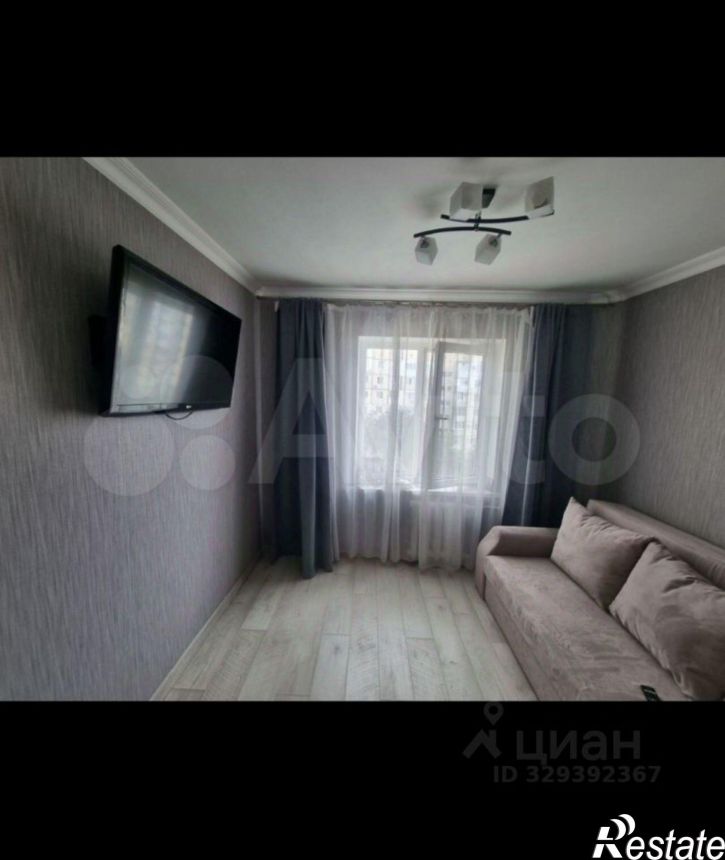 3-комн квартира ул 60 лет Октября, 24,  д. 24