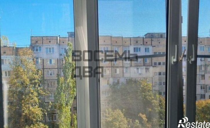 3-комн квартира улица 60 лет Октября, 24,  д. 24