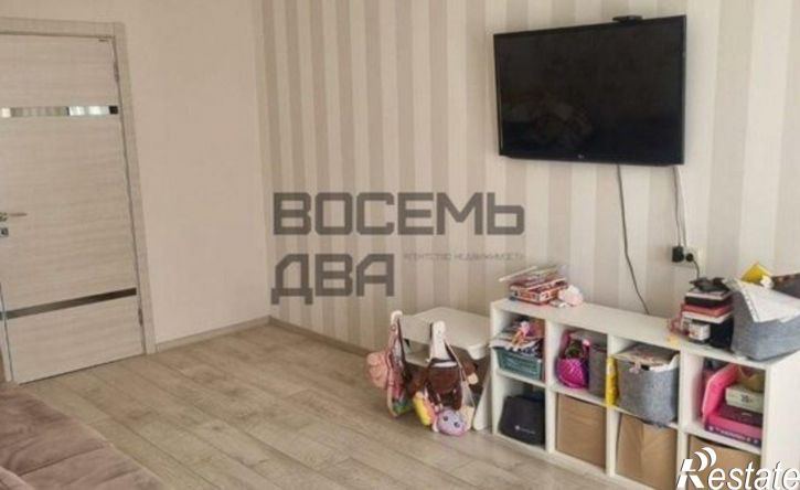 3-комн квартира улица 60 лет Октября, 24,  д. 24