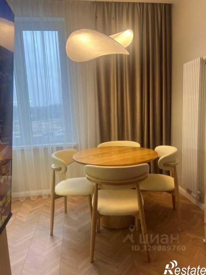 2-комн квартира Проспект Александра Суворова, 105,  д. 105