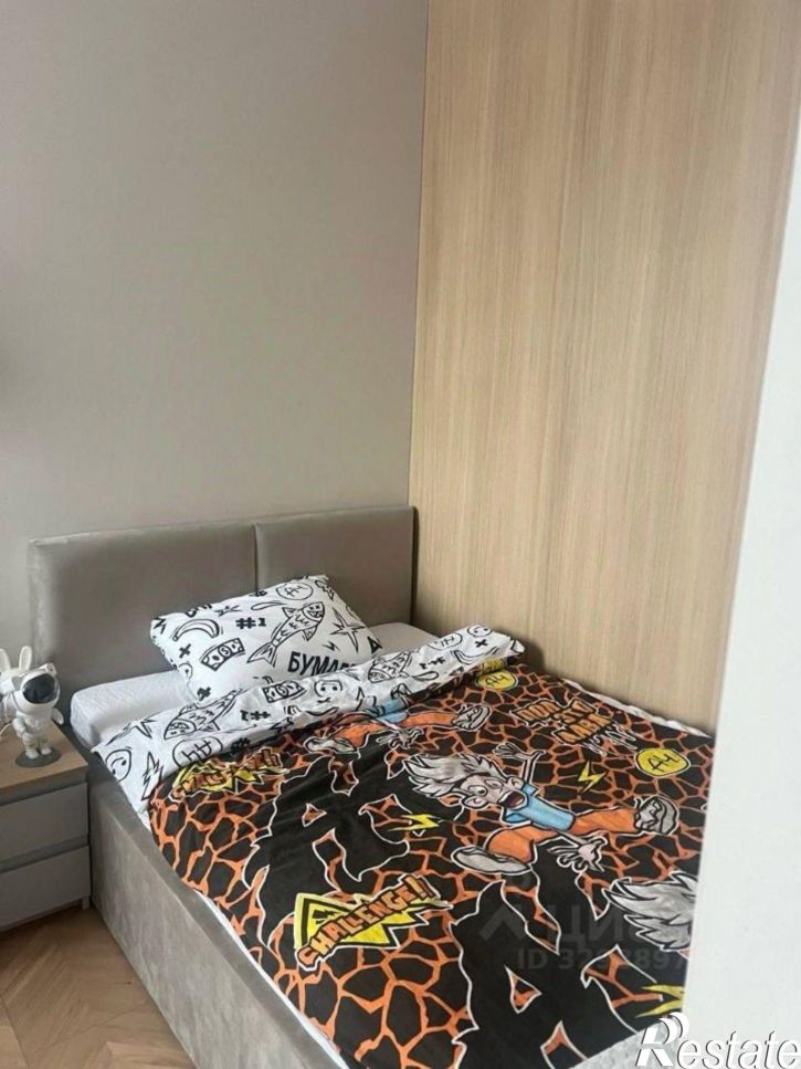 2-комн квартира Проспект Александра Суворова, 105,  д. 105