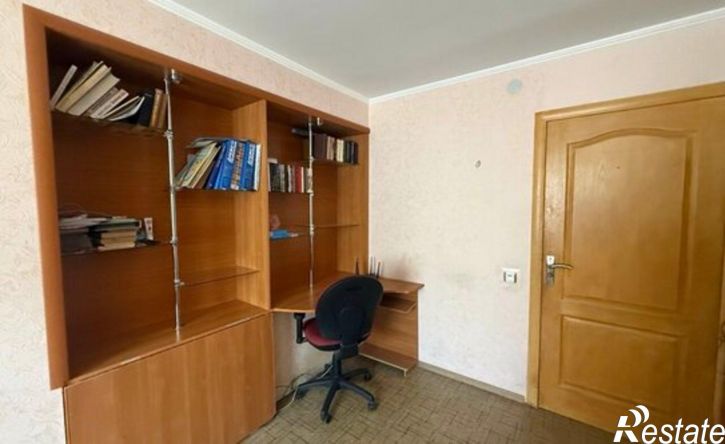 3-комн квартира ул Каширина, 2,  д. 2