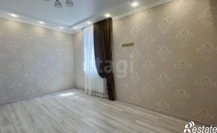 2-комн квартира Проспект Александра Суворова, 19,  д. 19