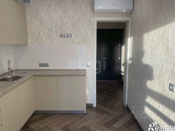 1-комн квартира Проспект Александра Суворова, 101,  д. 101