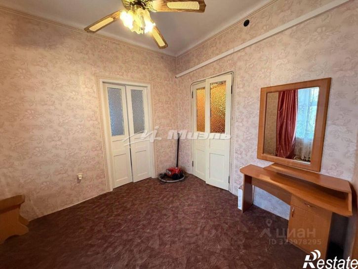 3-комн квартира Крымчакский пер, 4,  д. 4
