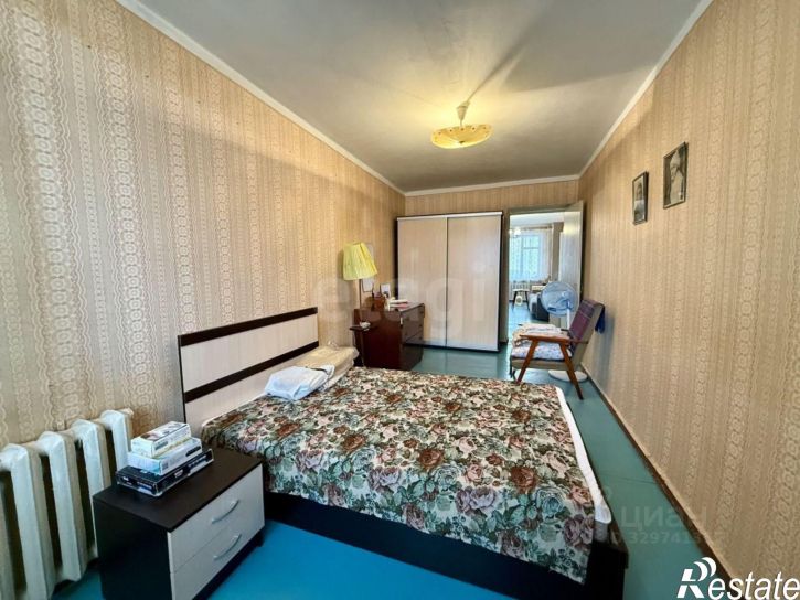2-комн квартира улица 60 лет Октября, 17,  д. 17