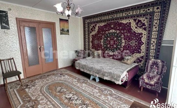 4-комн квартира улица 1-й Конной Армии, 11,  д. 11