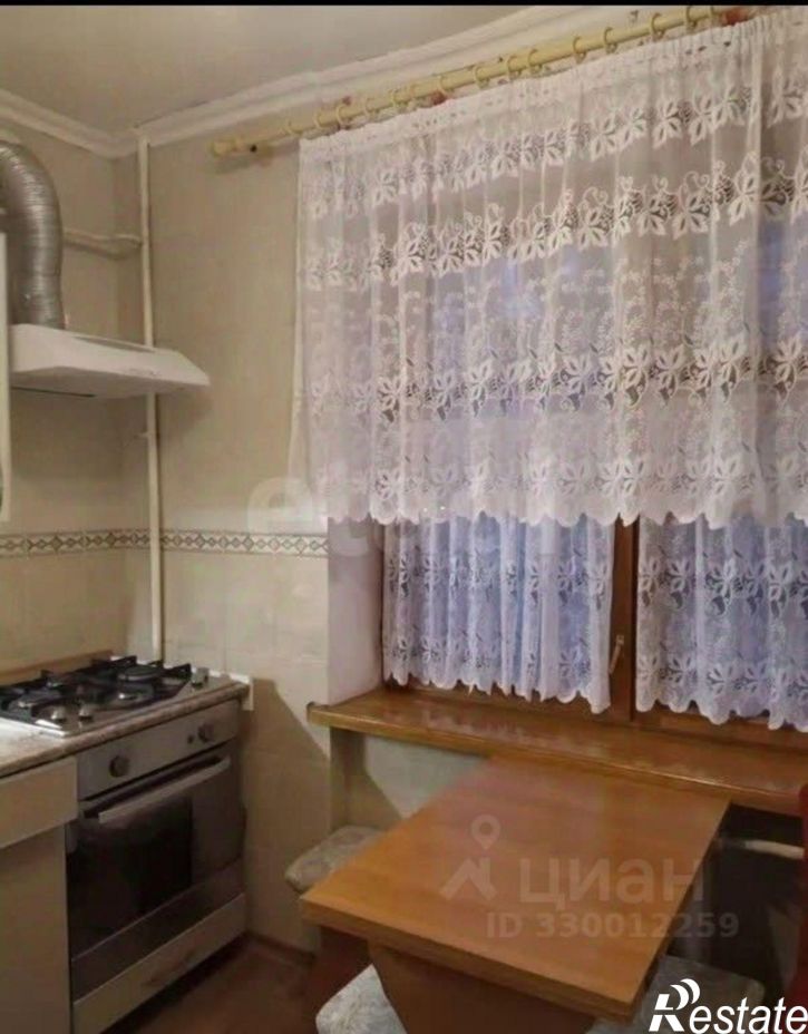 3-комн квартира Кечкеметская улица, 118,  д. 118