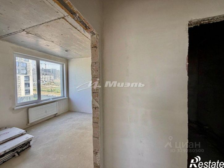 3-комн квартира Проспект Александра Суворова, 105,  д. 105