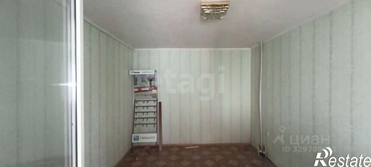 Комната улица Яблочкова, 17,  д. 17