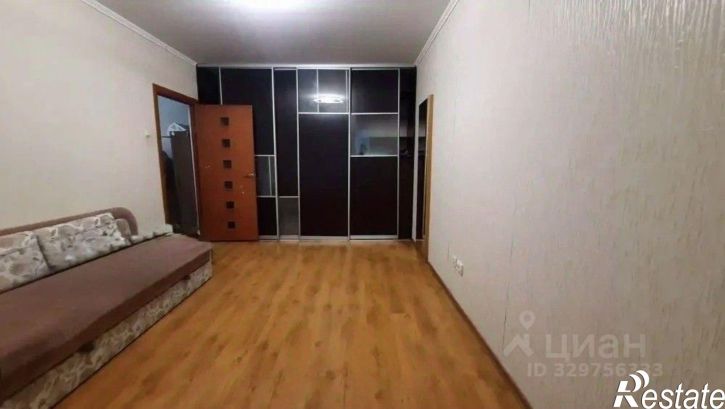 2-комн квартира улица 1-й Конной Армии, 82,  д. 82