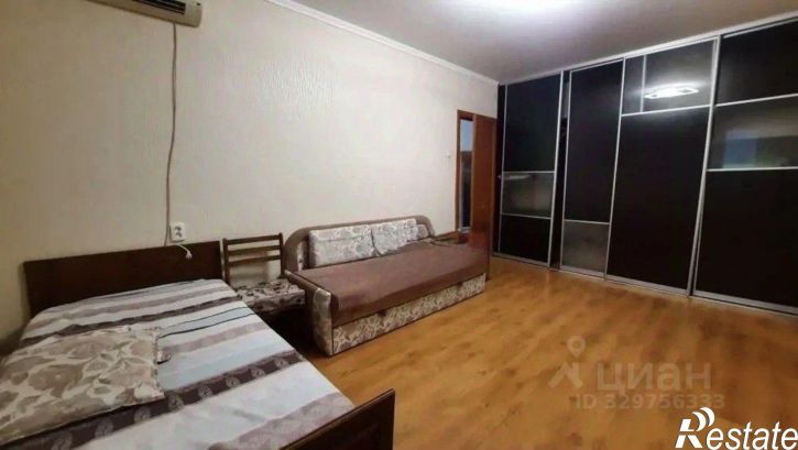2-комн квартира улица 1-й Конной Армии, 82,  д. 82