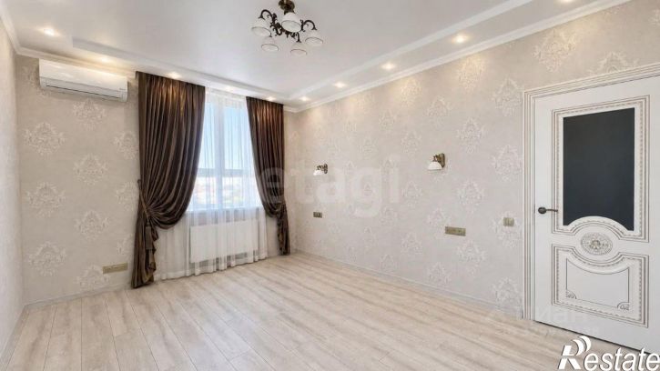 2-комн квартира пр-кт Александра Суворова, 97,  д. 97