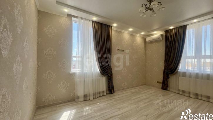 2-комн квартира пр-кт Александра Суворова, 97,  д. 97