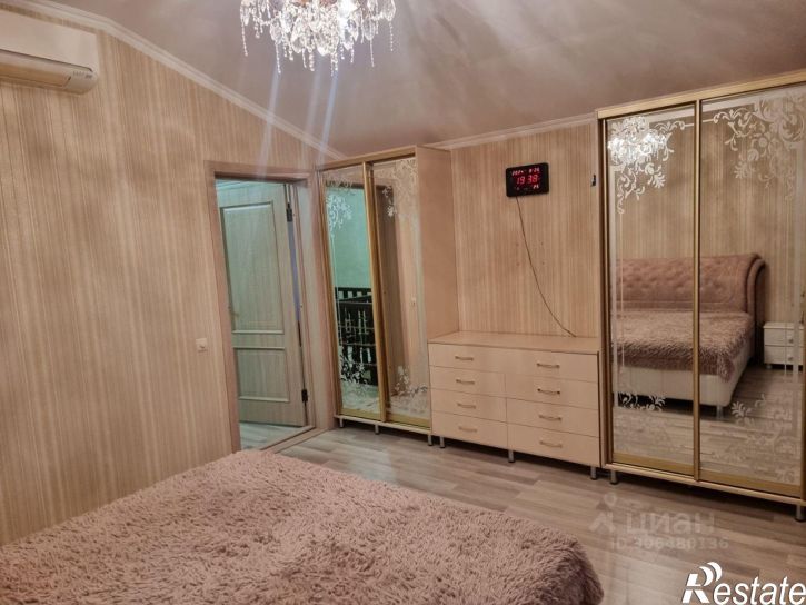 Коттедж/дом улица Нестерова, 34Ж,  д. 34Ж
