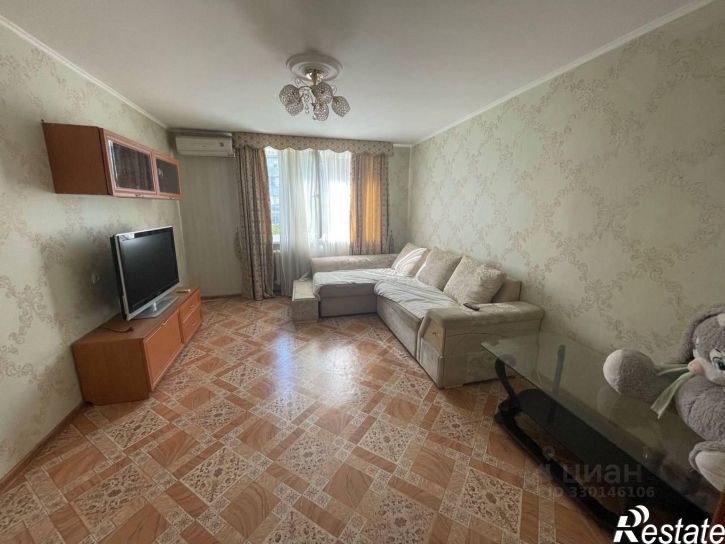 3-комн квартира ул Дыбенко, 22,  д. 22