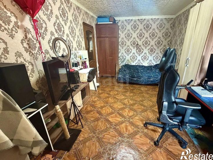 1-комн квартира улица Ларионова, 36Б,  д. 36Б