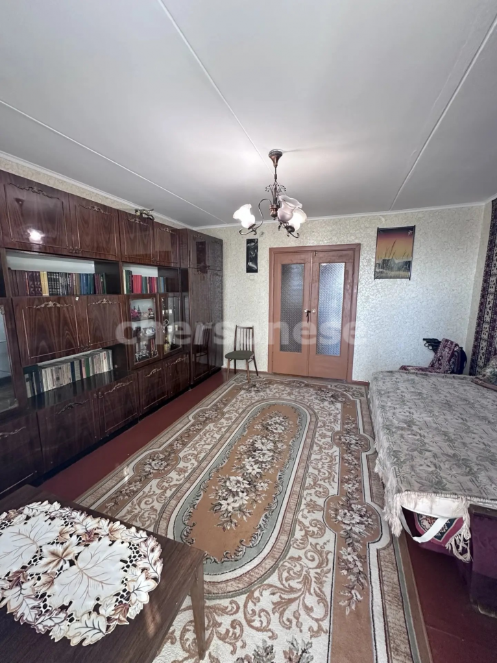 4-комн квартира 1-й Конной Армии улица, д.11
