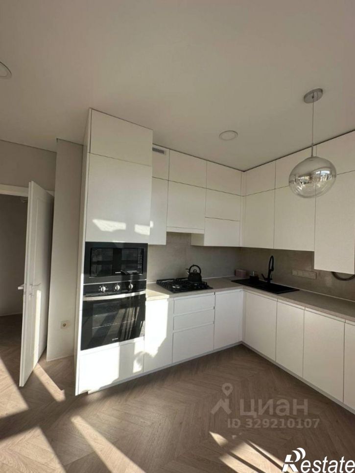 1-комн квартира улица Дзюбанова, 11Б,  д. 11Б