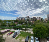 1-комн, 30кв м, этаж 4/5 улица Ларионова, 46