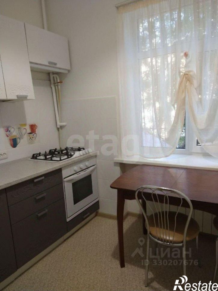 3-комн квартира улица Желябова, 26,  д. 26