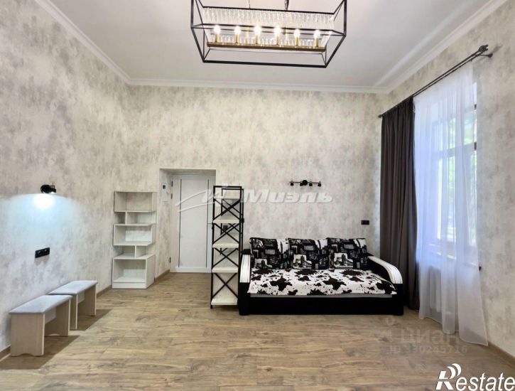 2-комн квартира ул Георгия Морозова, 8Г,  д. 8Г
