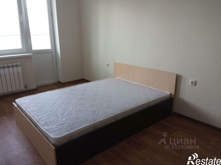 3-комн квартира Индустриальная улица, 28к1,  д. 28к1