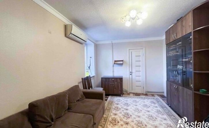 3-комн квартира улица Молодых Подпольщиков, 85,  д. 85