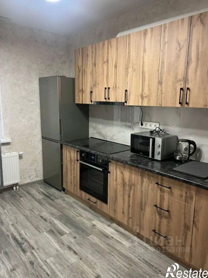 1-комн квартира Проспект Александра Суворова, 101,  д. 101