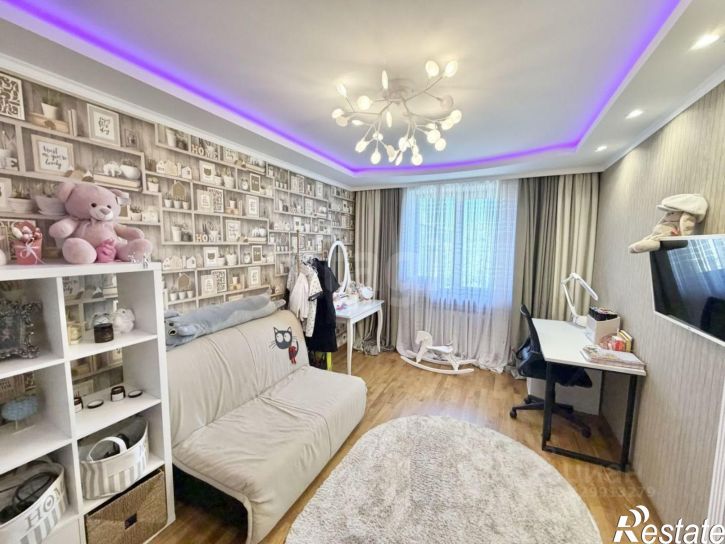 3-комн квартира улица 1-й Конной Армии, 25А,  д. 25А