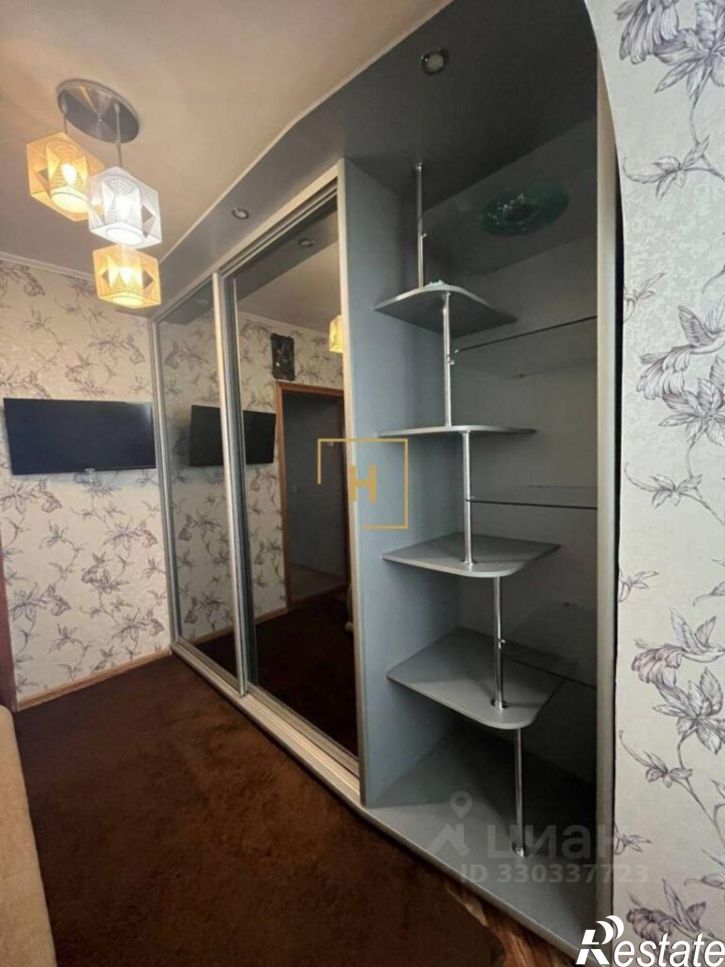 4-комн квартира проспект Победы, 76,  д. 76